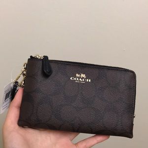 Coach wallet with two compartments